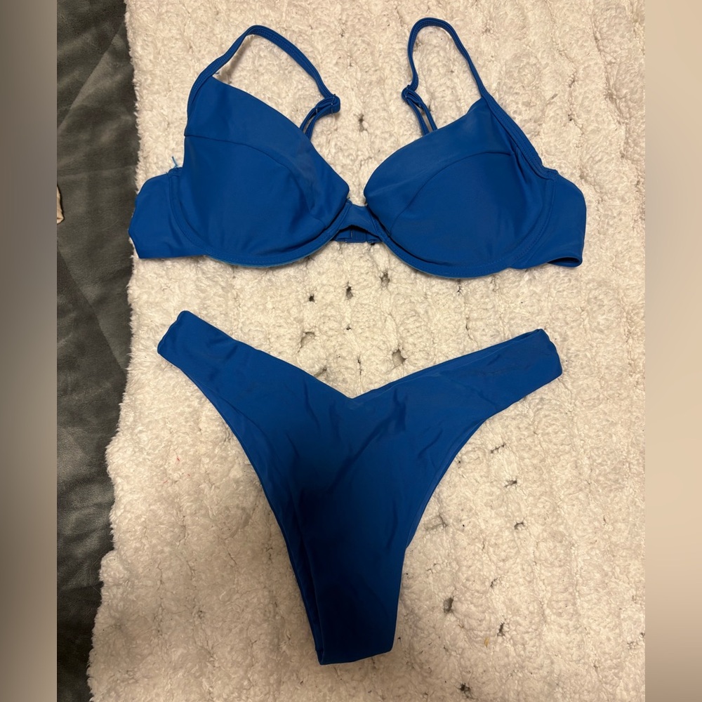Blackbough swim bikini - Picture 2 of 6